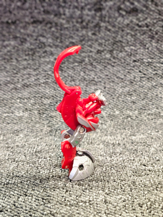 Season 4: Pyrus Roxtor