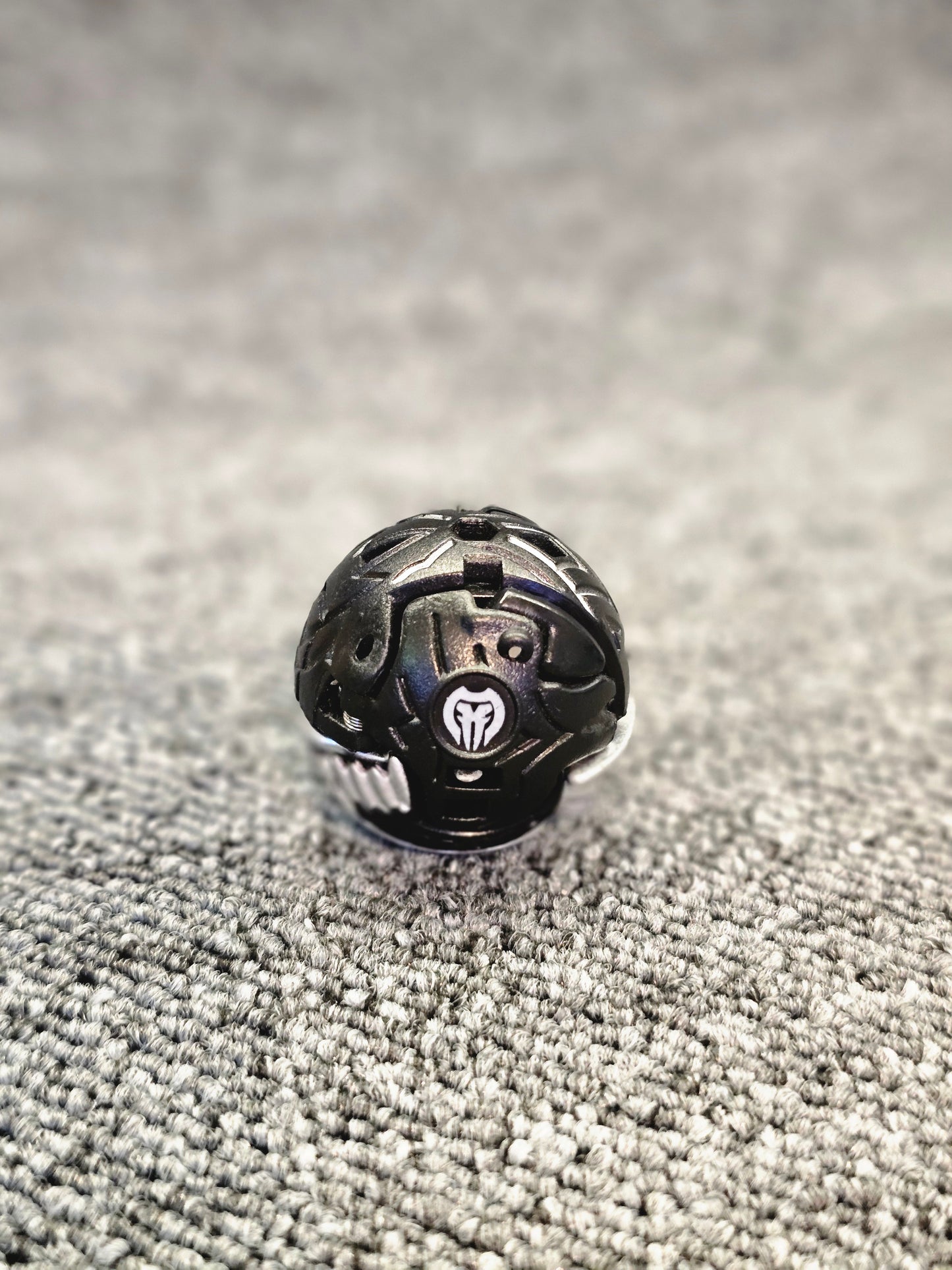 Season 4: Darkus Razenoid (Diecast)