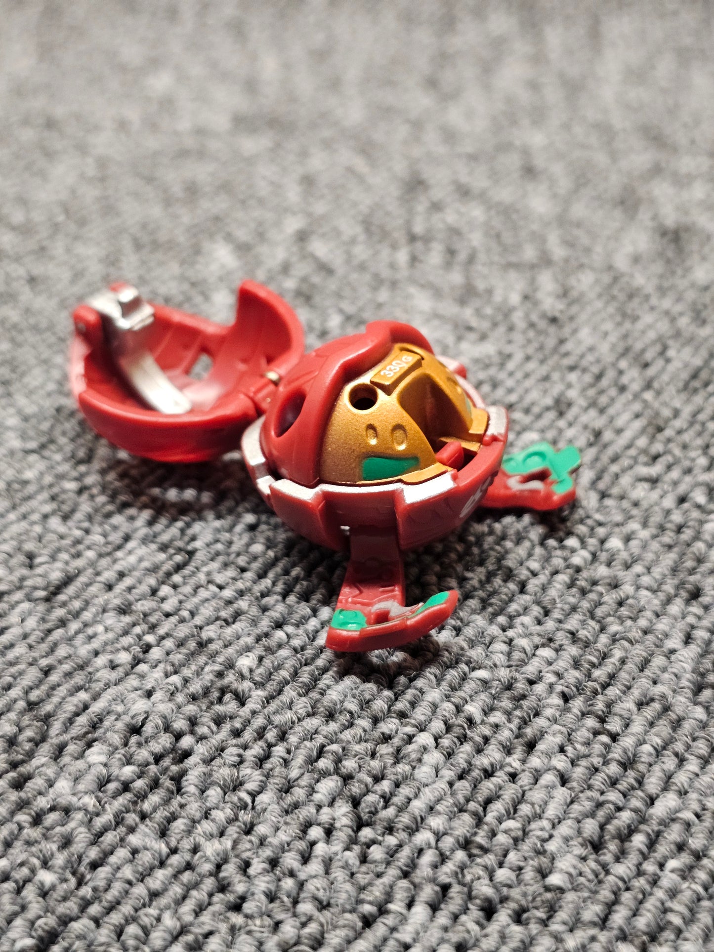 Season 1: Pyrus Stinglash