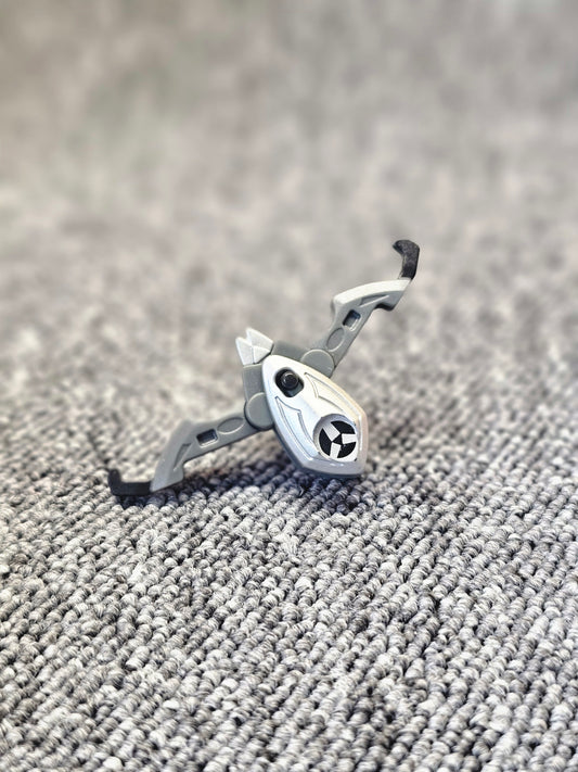 Bakunano: Silver Crosstriker