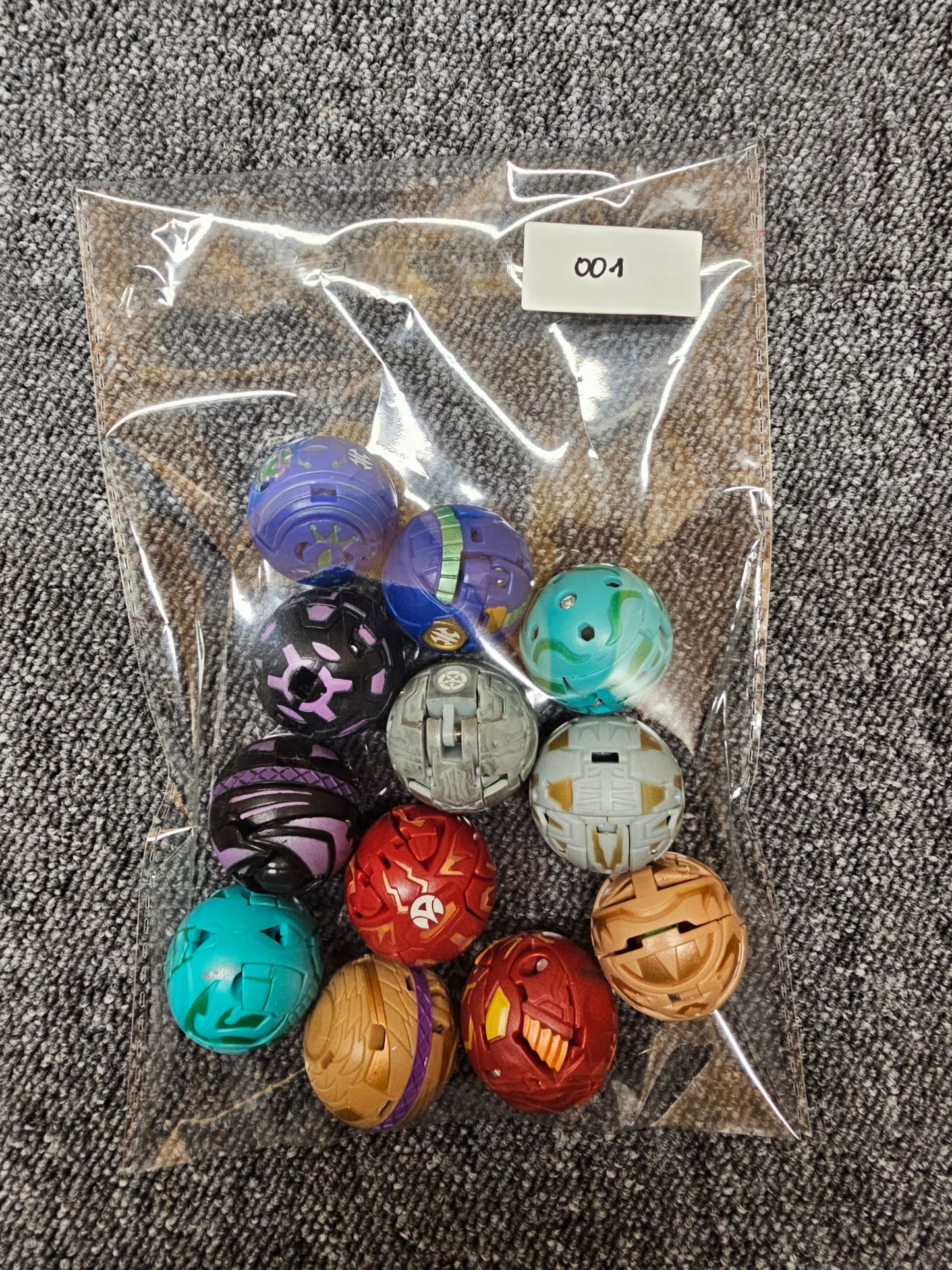 Bakugan Lot #001