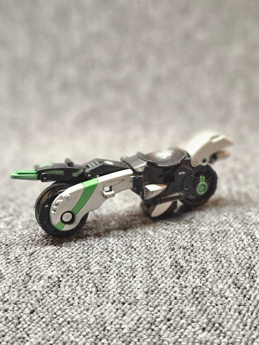Mobile Assault: Darkus Zoompha